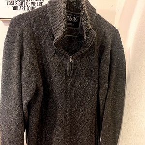 New The Buckle Sweater, size Large!